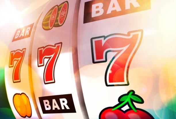 Platform interface showing game selection and live casino lobby